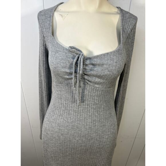 LUSH from Nordstrom Ribbed Long Sleeve Sweater Dress in Gray. Size L. NWOT - Picture 3 of 7